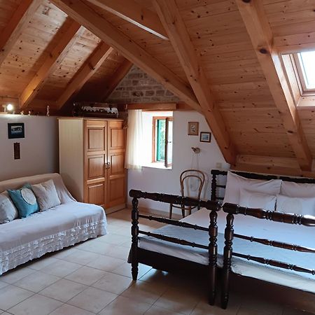 Guest House Lucijo Vrboska Kamer foto