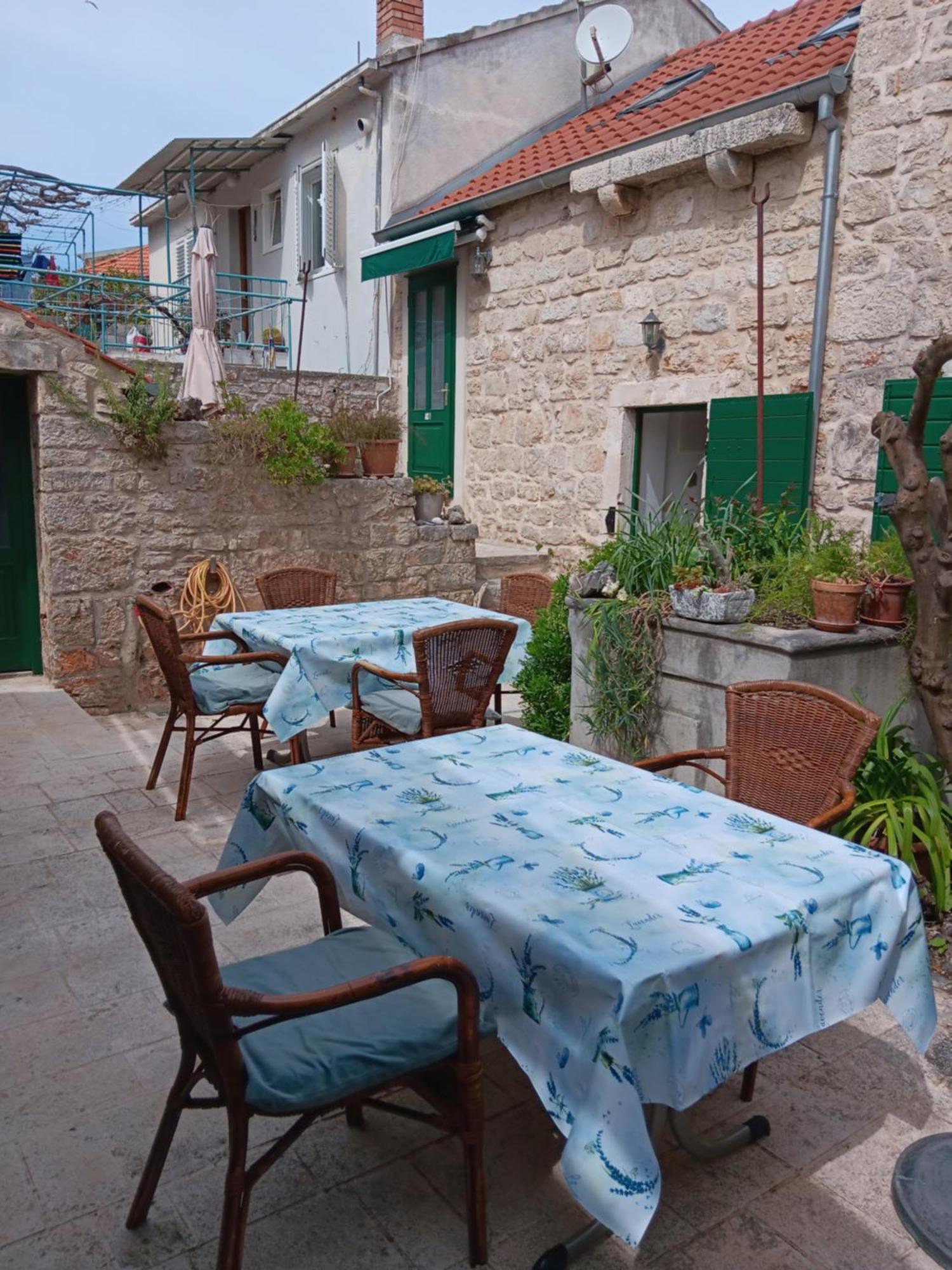 Guest House Lucijo Vrboska Kamer foto