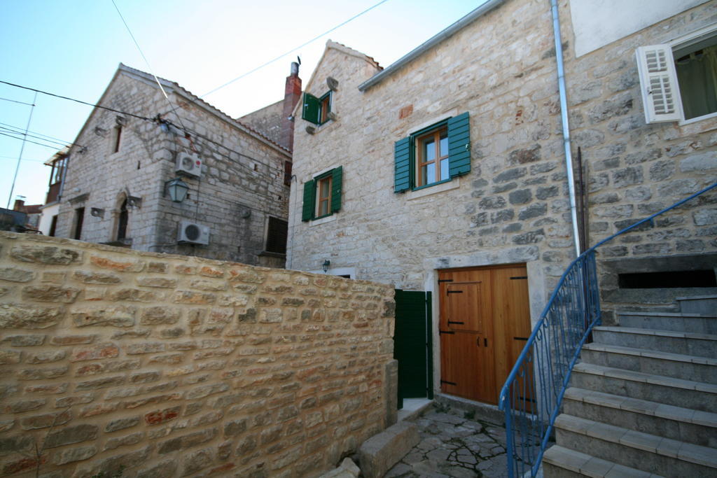 Guest House Lucijo Vrboska Buitenkant foto